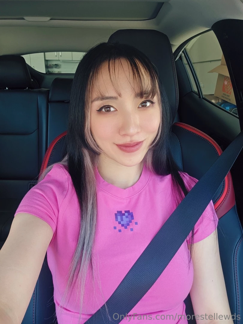 Did you notice the twitch partner heart on my shirt 