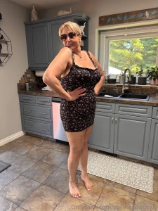 Happy humpday would you like to watch my butterfly open up for you