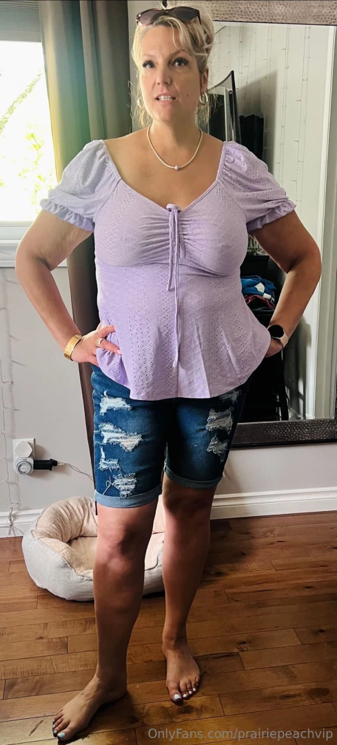 Not often do i post any pictures of just me in my day-to-day life so part 3 