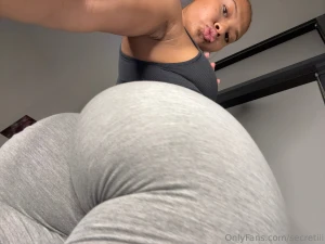 I only date guys that will let me sit on their face