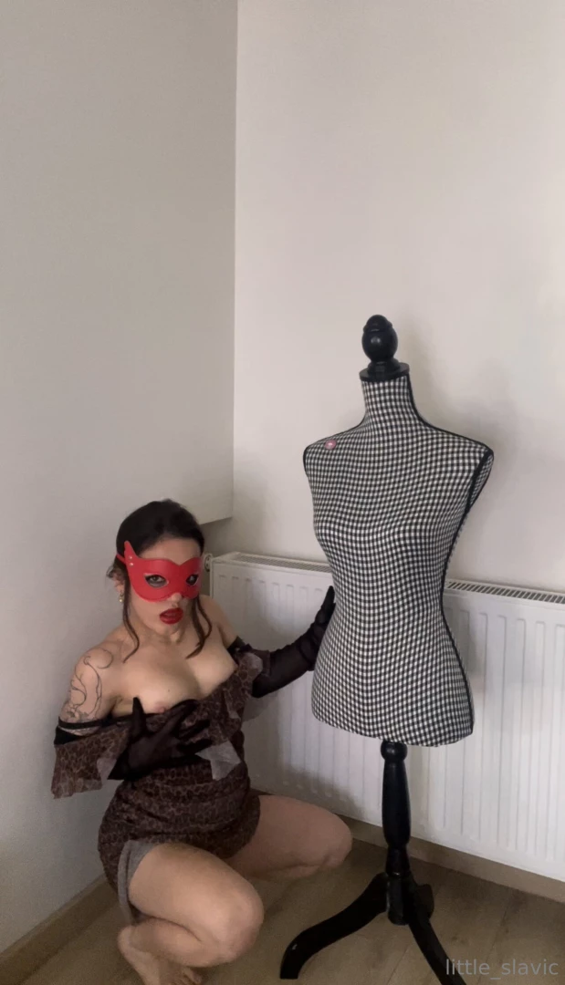 Let me tease you a bit renew on - https onlyfans com little_slavic 