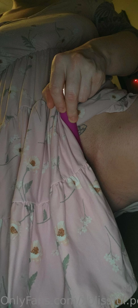 Playing mw3 with a vibrator 