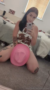 Into the country vibe at the moment who would like to help me buy some