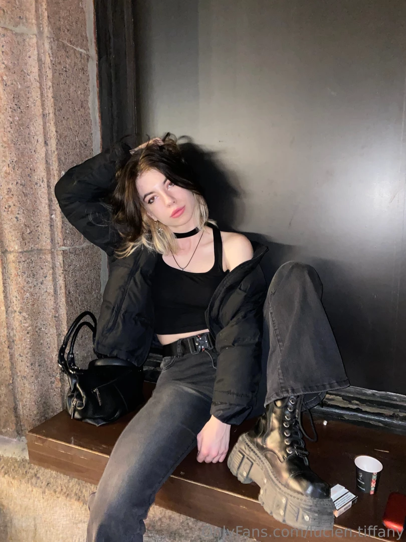 Your favorite girl is online part 2 