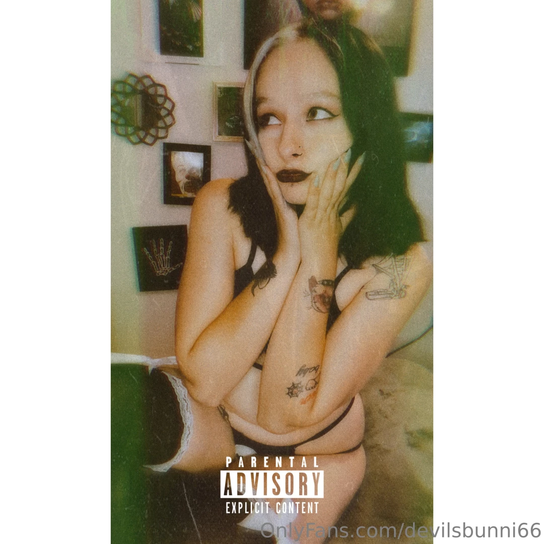 Another photo shoot i m having way to much fun with these go follow my part 2 