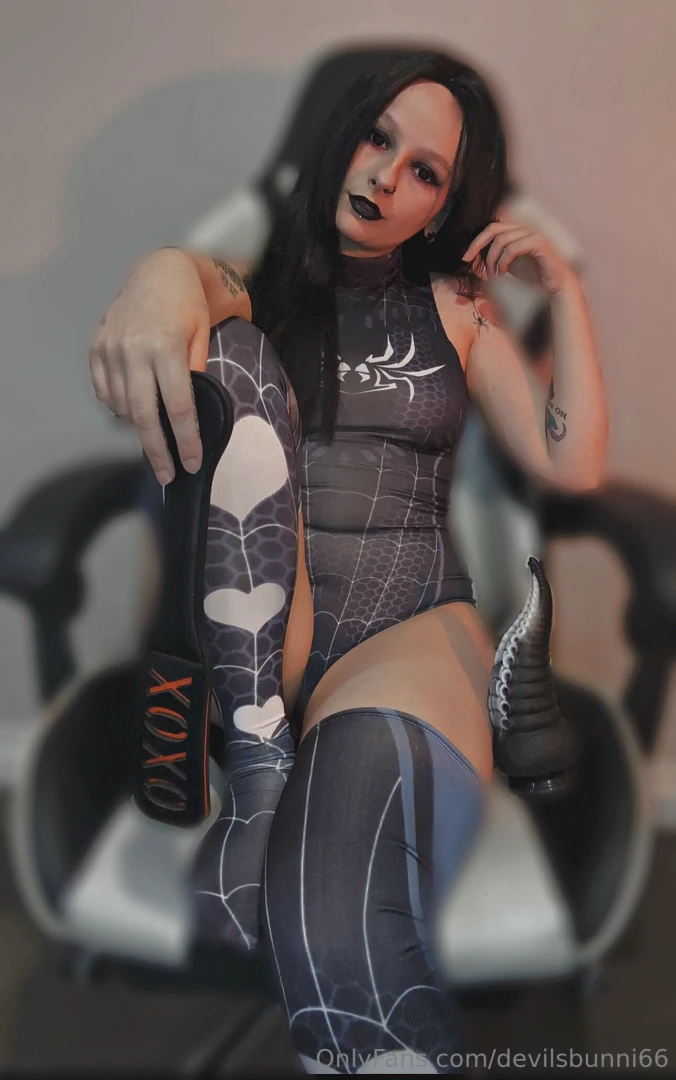 Come play with this she venom i swear i ll lick you dry part 1 