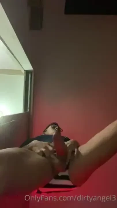 What would you like to play more with the dick or the balls con que te 