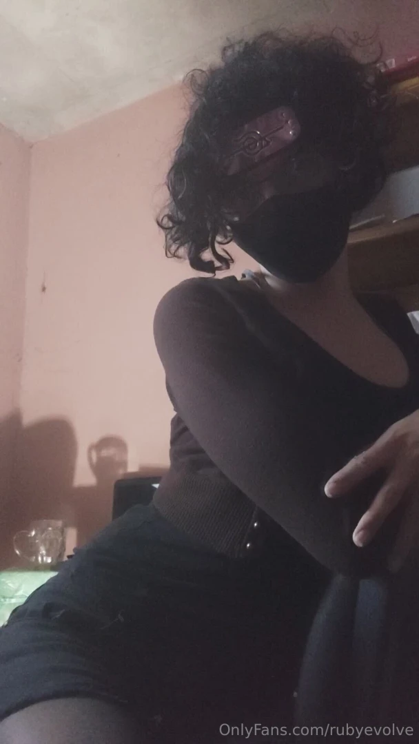 Unas fotos casuales pero un tanto picantes part 4 