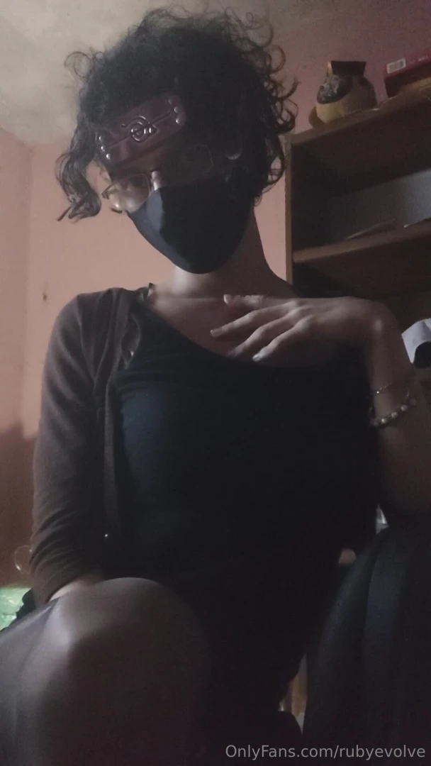 Unas fotos casuales pero un tanto picantes part 2 