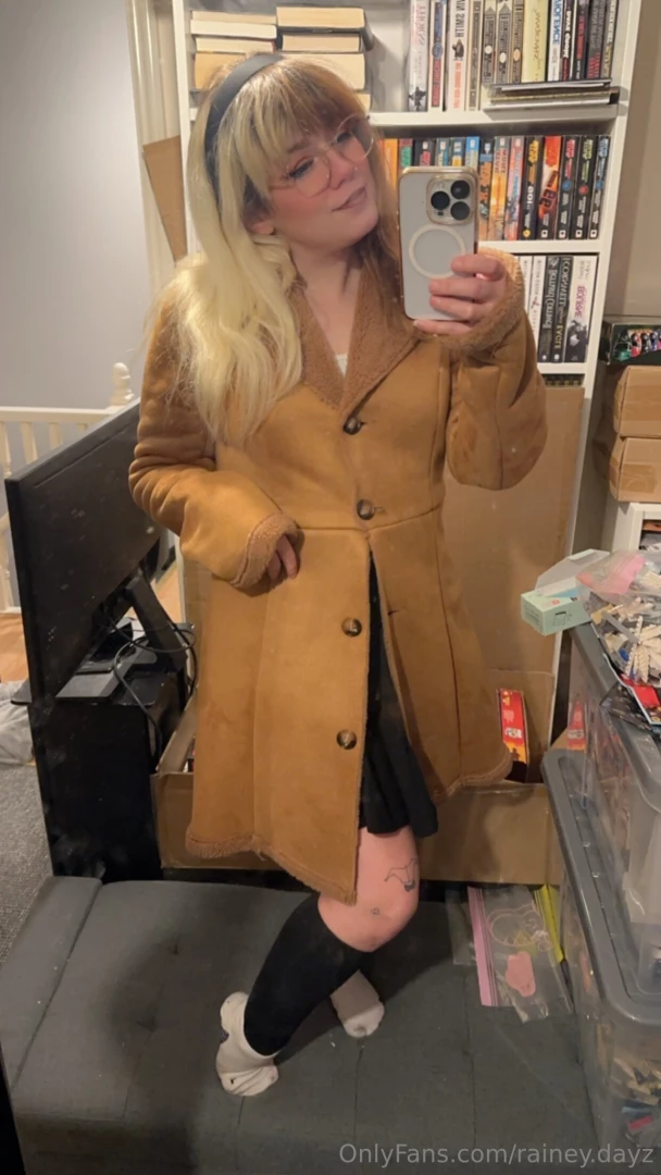 Another pokemon go event today so here s my outfit and makeup part 4 