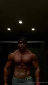 Little clips of big vid in dms definitely growing baby x part 2