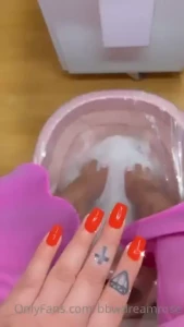 Maloo promeneee da se vratimooo mallooo na crvenuui