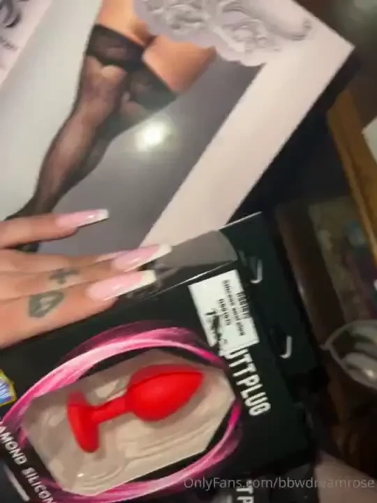 Ako zelis neki custom s novim igrackicama pisi mi 