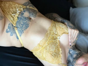 Hi bby check your dm and let s go crazy