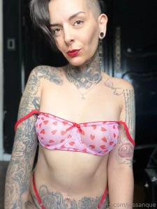 My holes desperately needs attention part 9