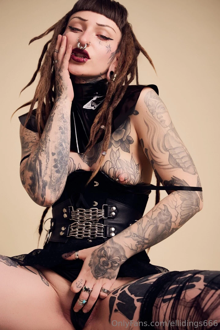 Ready for some sweet pussy pictures by taste_of_taboo_berlin part 8 