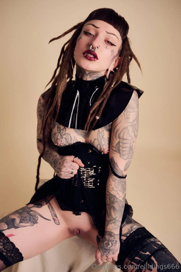 Ready for some sweet pussy pictures by taste_of_taboo_berlin part 7 