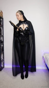 Autumn comes and we go straight to witch vibes d part 4