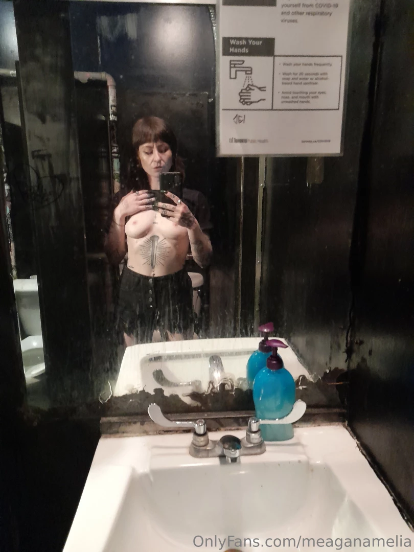 Selfie tits out in the bathroom of bovine sex club last night 