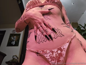 Selfie set it s still bikini season in my delusions