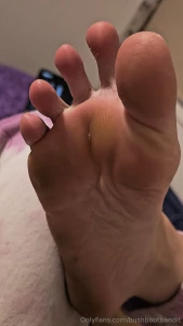 I absolutely ruin socks i hope you like my sweaty feet off to the bath part 2