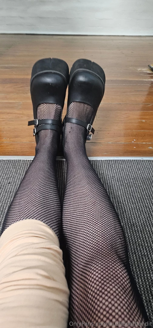 Amazing time out on bourbon street i broke these shoes that night part 2 