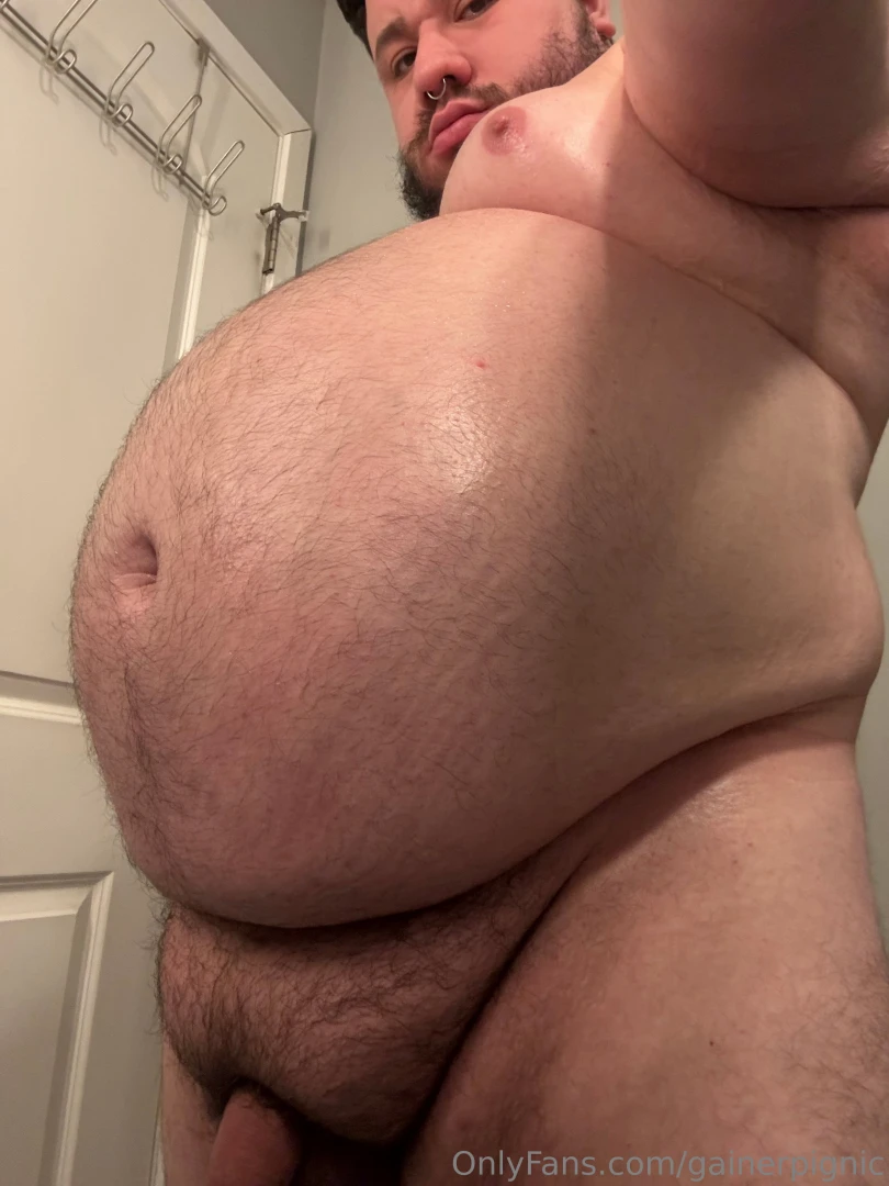 Behind the scenes of my messy eating oiled up belly play video really part 2 