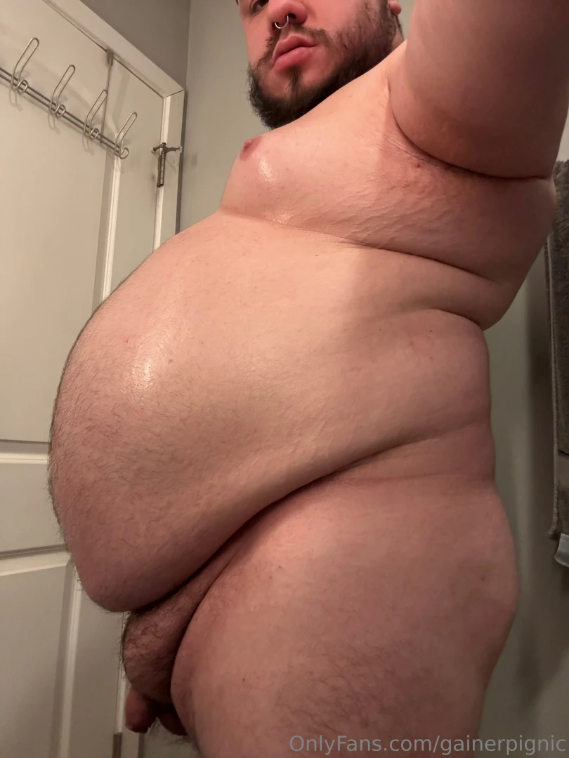 Behind the scenes of my messy eating oiled up belly play video really part 4 