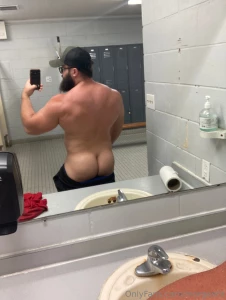 You just got mooned part 1