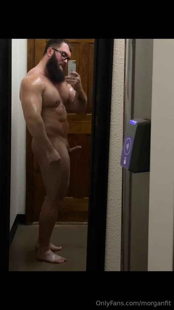 Tanning room all oiled up 