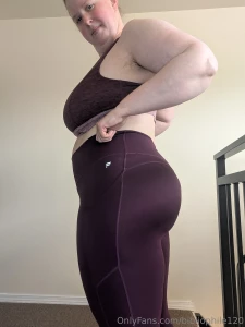 My thickness really stretches these leggings to the max