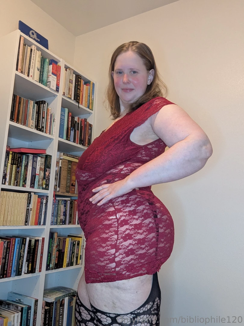 A lot of curves squished into lingerie 