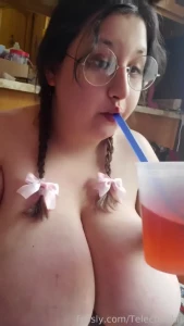 A lazy morning with ur fav bunnii lt 3 hang out with me while i have