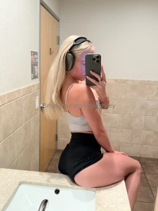 Your gym crush part 10