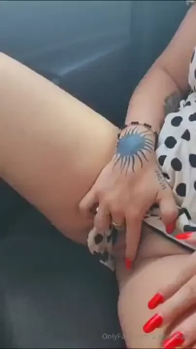 Nici in masina nu sunt cuminte 