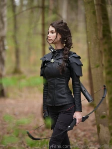 Katniss everdeen from hunger games part 3