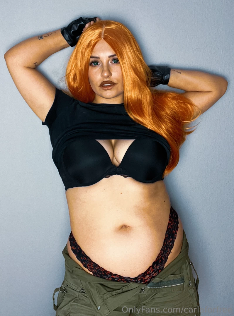 Exclusive cosplay content now starting for the next months - only 