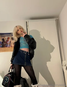 Outing fit for our date would you wanna take it off