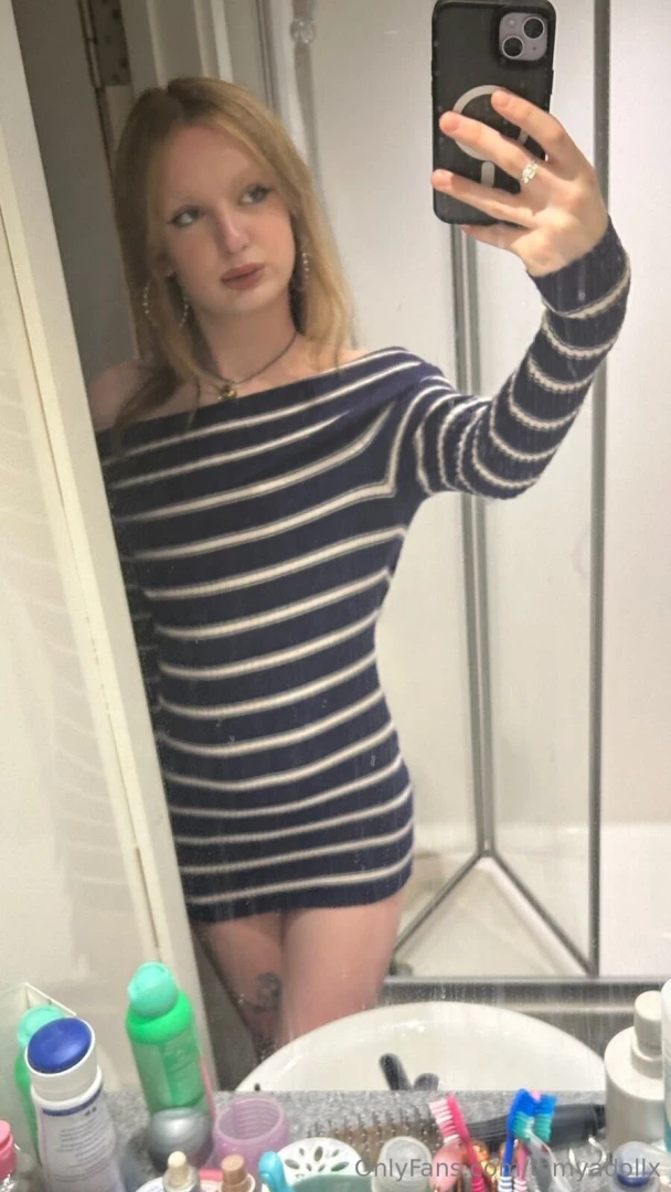 I don t wear long dresses anymore what d you think 