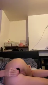 Breaking my asshole virginity today look at that ass jiggling tip me