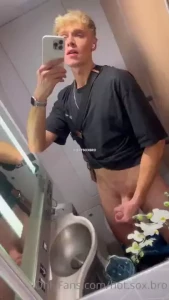 Fresh content i got horny on the train again