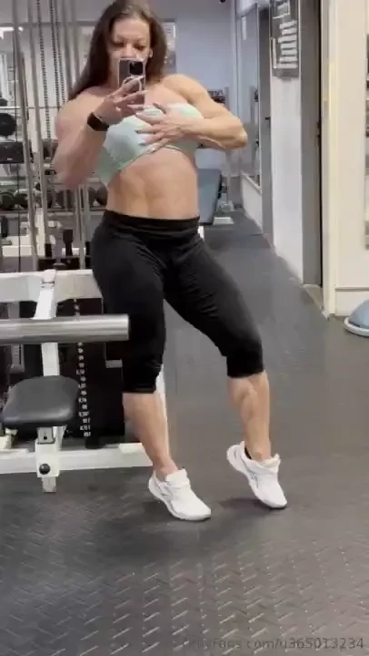 I hope you enjoy your weekend and get this abs stuck in your head 