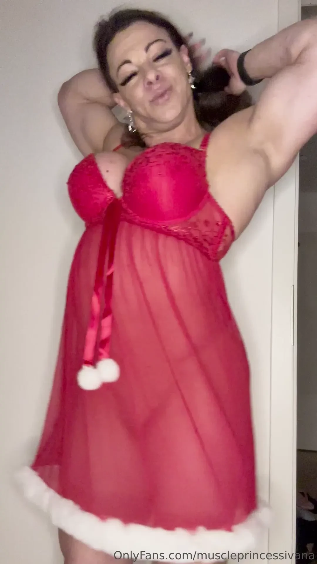 Are you strong enough to worship a goddess like me 