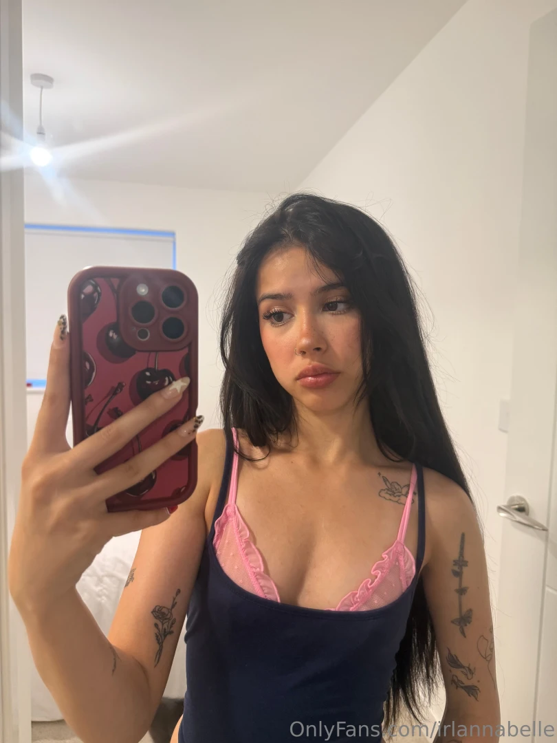 Zero motivation today come cuddle me or leave me here to rot 