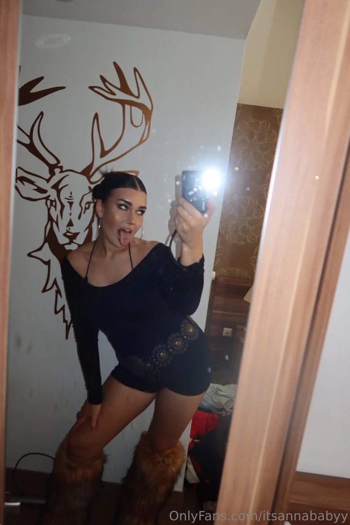 Tongue out for u part 1 