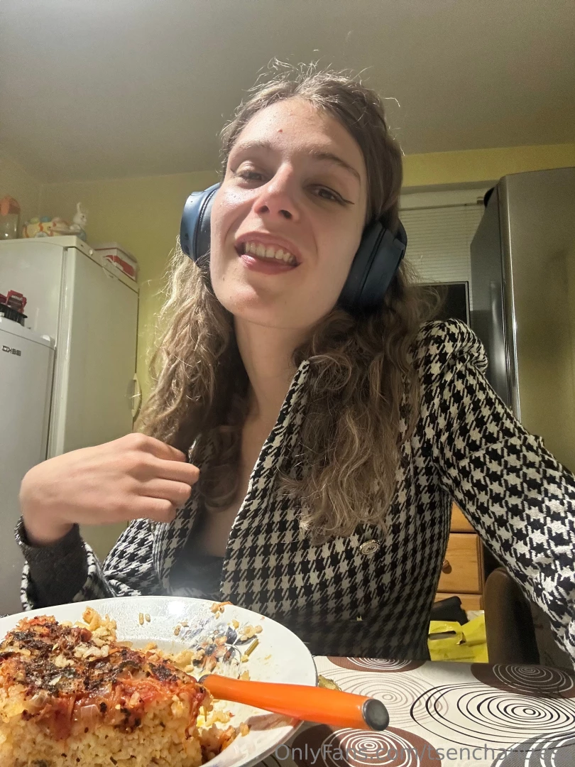 Just dinin tbh 
