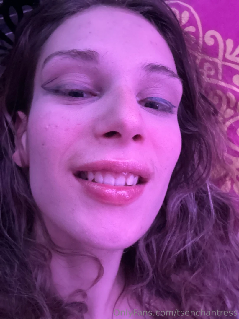 I love being pretty and awesome 