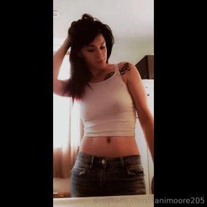 Feels amazing to have my body back after having my newborn