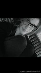 I m bored send me a message or two