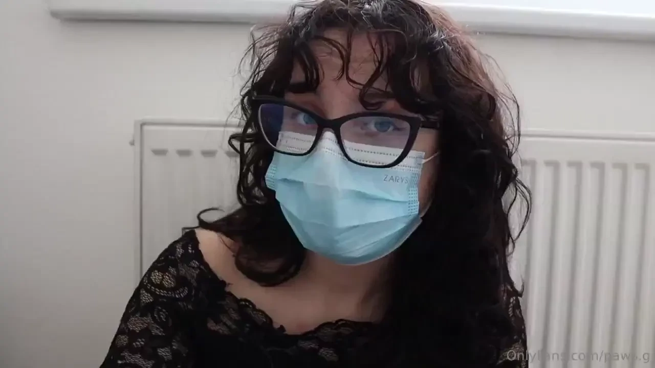 New nylons try-on teasing you with my feet and ass for calm release 
